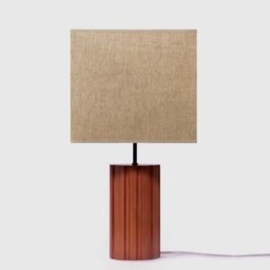 Lampe artisanale en bois et lin « Cuiaba », luminaire écoresponsable.