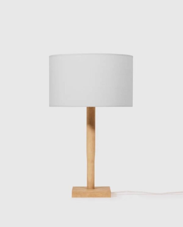 Lampe à poser en coton et bois écoresponsable – design minimaliste et fabrication artisanale.